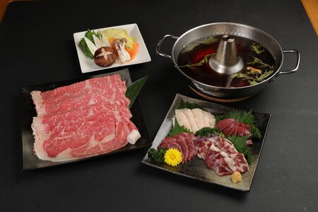 牛肉 【12ヶ月定期便】あか牛 すきやき しゃぶしゃぶ用サーロイン肉1kg(500g×2)、馬刺し200g(赤身100g、霜降り50g、たてがみ50g)セット 国産牛肉 熊本県産牛肉 厳選牛肉 ヘルシー牛肉 