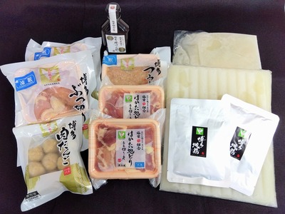 福岡ブランド「はかた地どり」 コラーゲン付 プレミアム水炊きセット（5～6人前）_水炊き 博多地鶏 セット 詰め合わせ プレミアム もも切身 ぶつ切り つみれ 肉だんご スープ コラーゲン 橙ぽん酢 鍋 秘伝の製法 手作り 久留米 お取り寄せ お取り寄せグルメ 食品 送料無料 冷凍 〔Cn011〕
