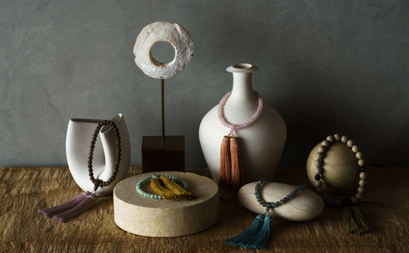 ひいらぎのお念珠【紅梅（鉄刀木×桜鼠）】_0117-001-T03