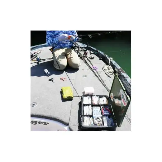 池原ダム＆七色ダム 山岡計文プロ バスフィッシング ガイドサービス 1名様 手ぶらでOK! バス釣り