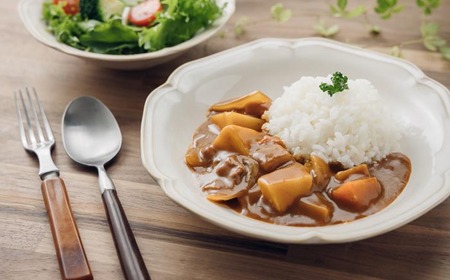 【美濃焼】ティーク アイボリー カレー皿 サラダ鉢 食器セット（各4点合計8点）【うつわやさんーカネ忠】食器 深皿 プレート パスタ皿 サラダボウル ランチ ディナー おしゃれ レンジ対応 食洗機対応 送料無料 [MBO033]