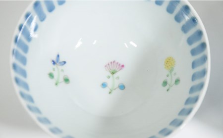 【波佐見焼】十草 三つ花 飯碗 茶碗 大小セット 食器 皿 【藍水】 [GB34]  波佐見焼