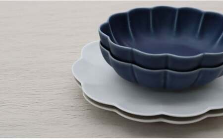 有田焼 ふわふわモコモコっとしたKUMOプレート＆ボウル/4点セット 深海三龍堂 かわいい食器 かわいいお皿 スタイリッシュ シンプル モダン A24-63