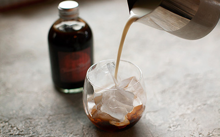 【CINEMA COFFEE】ラテベース２本セット (無糖×1 加糖×1）（09-22）