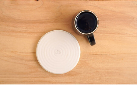 有田焼 スタイリッシュなマグカップとおやつプレートのセット マルシゲ陶器 A24-115