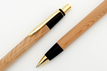 野原工芸似　屋久杉工房京 屋久杉 無垢 シャープペンシル0.5mm 天然屋久杉無垢シャープペンシル・ストレートタイプ(0.5mm)1本 〈 ペン