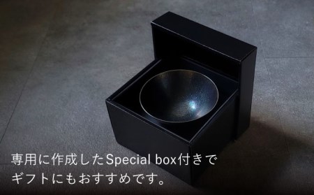 【美濃焼】bowl -syrup red- M【陶芸家・宮下将太】食器 鉢 ボウル 副菜鉢 サラダボウル デザートボウル シンプル おしゃれ 陶芸家 芸術 インテリア ギフト プレゼント 贈り物 レンジ対応 赤色 レッド 送料無料[MDL024]
