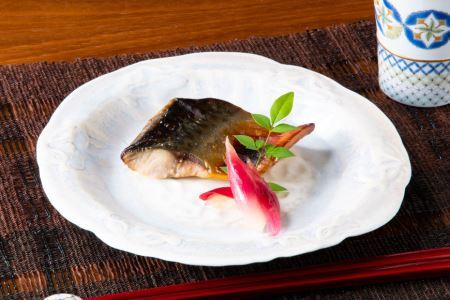 能登仕込み 味噌粕漬 漬け魚4種セット（銀だら・鮭・さば・ぶり） [能西水産 石川県 志賀町 AD4116] 