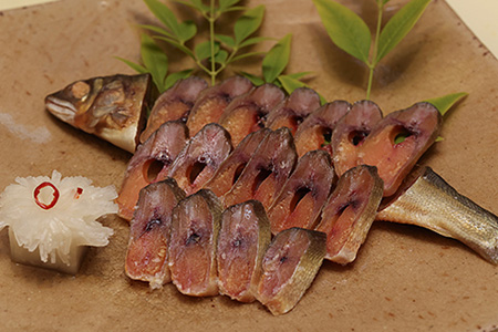【下呂肴魚】子持ち鮎の粕味噌漬け（1匹×2袋　計2匹） 大人の贅沢 おつまみ 酒の肴 アユ あゆ 【料理茶屋浜木綿】【81-1】