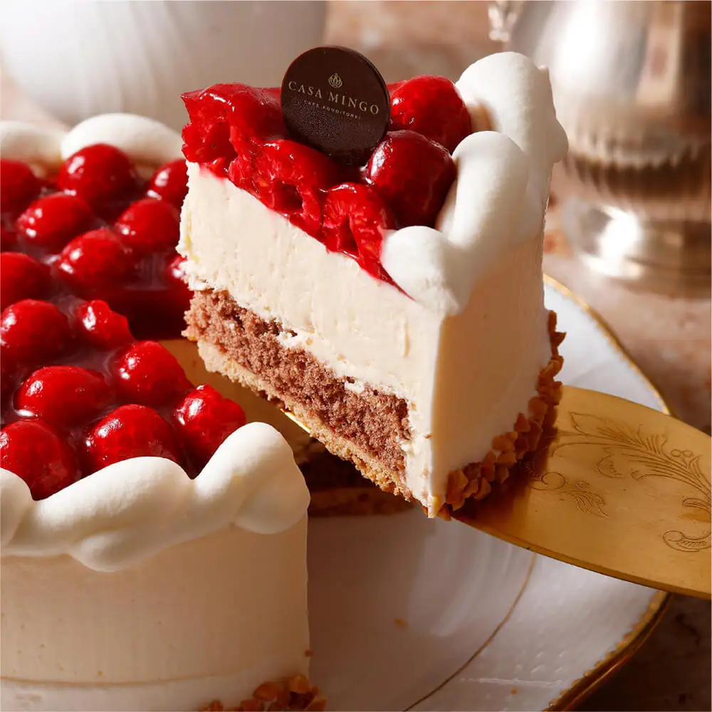 高級洋菓子 シュス木苺レアチーズケーキ12cm シュス レアチーズ ケーキ ホール 木苺 ギフト 誕生日 バースデー 12cm 4号 