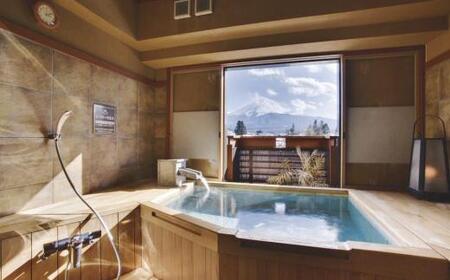 【富士レークホテル】平休日1泊2食付 ペア宿泊券《＜東館＞和洋室(湖側)》