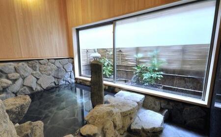 【ラビスタ富士河口湖（共立リゾート）】平休日1泊2食付 ペア宿泊券《＜ラビスタツイン＞展望風呂付ツイン》