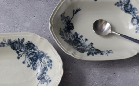 【美濃焼】Blue Rose オーバルベーカー ペアセット【Felice-フェリーチェ-藤田陶器】食器 深皿 楕円皿 パスタ皿 カレー皿 花柄 [MBX055]