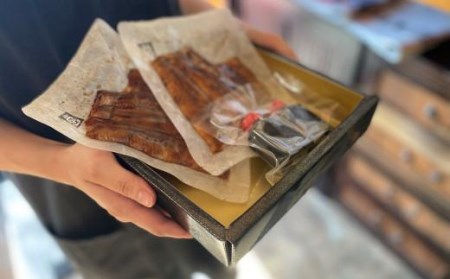 【国産】炭火焼うなぎ蒲焼2尾分 (タレ・山椒付)// うなぎ 鰻 ウナギ うなぎウナギ鰻蒲焼 国産うなぎ鰻ウナギ 貝塚市うなぎ鰻ウナギ 老舗料理屋うなぎ鰻ウナギ