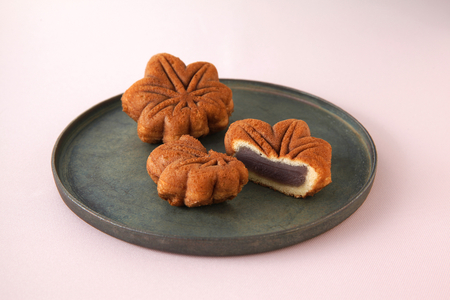 蜜屋銘菓と蜜もみじセット 銘菓 詰め合わせ お菓子 和菓子 スイーツ 紅葉饅頭 まんじゅう 小豆餡 白餡 呉みやげ おみやげ お土産 お取り寄せグルメ 常温配送 送料無料 広島県 呉市 ku104-002-r