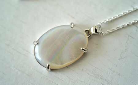 MOTHER OF PEARL ネックレス アクセサリー ハンドメイド 金属アレルギー対応素材