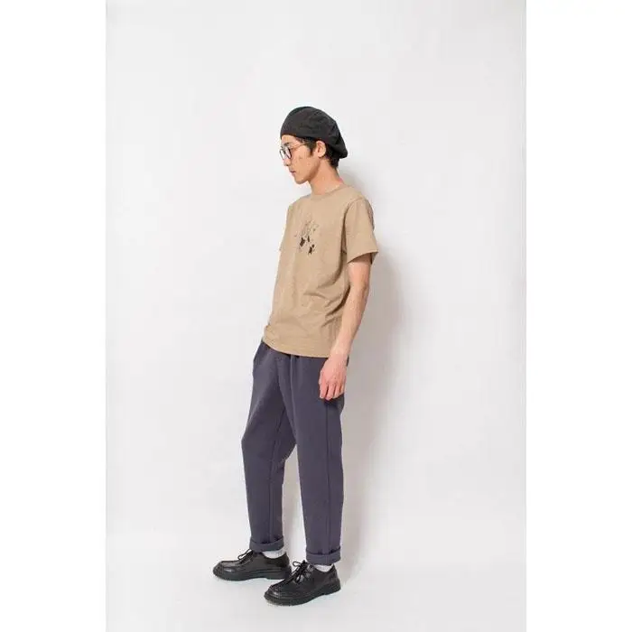 《2》メンズL　ミュージックTシャツ　BEIGE