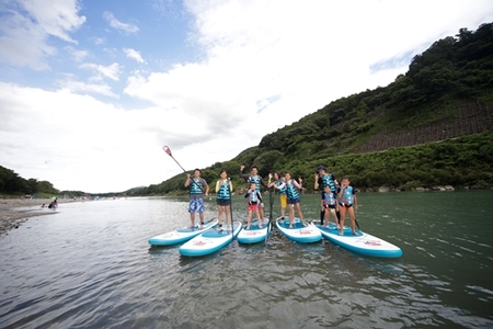 宮川 リバー SUP (サップ) 体験 3名分 ／ R2 SURF UNION 海上散歩 マリンスポーツ 川 アウトドア 一級河川 三重県 度会町