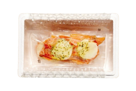 スモークサーモンのカプレーゼ1kg(小分け真空) B-09082