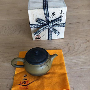 三代片山白山作 緑泥藻がけ茶銚（木） 陶器 常滑焼 やきもの お茶 茶器 急須 茶道具 日本茶 食器 和 伝統工芸 工芸品 陶製茶こし 日本六古窯 名工 キッチン雑貨 キッチン用品 日用品 ティーポット 日本製 愛知県 常滑市