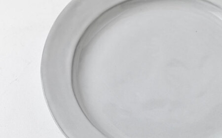 【美濃焼】DesPres-デプレ- リムプレートM WHITE 2枚セット｜食器 食器セット お皿 皿 ランチ プレート 美濃焼 セット ソーサー さら おしゃれ キッチン用品 洋食器 シック アンティーク風 くすみ 【丸新製陶】[MAM027]