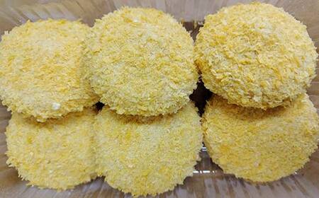 平岡肉コロッケ 4ダース (12個入×4箱) コロッケ 肉コロッケ 揚げ物 肉 ご当地 おかず おつまみ お弁当 食品 四国 F5J-1218
