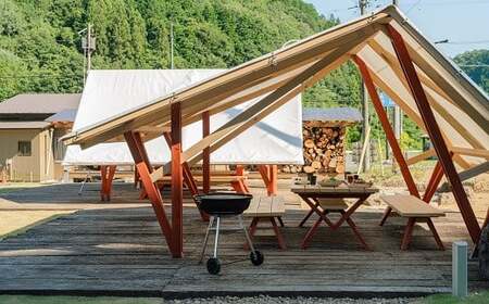 BBQ付き日帰り貸切りサウナ 休日（土、日曜、祝日） 大人4名様まで/5名様以上は別料金 | つづやビレッジ 貸し切り サウナ BBQ バーベキュー