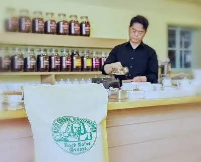 富士山の伏流水で作った極みコーヒーゼリー6個とバッハ直系店主のブレンドコーヒー（120g×3種）セット（豆）