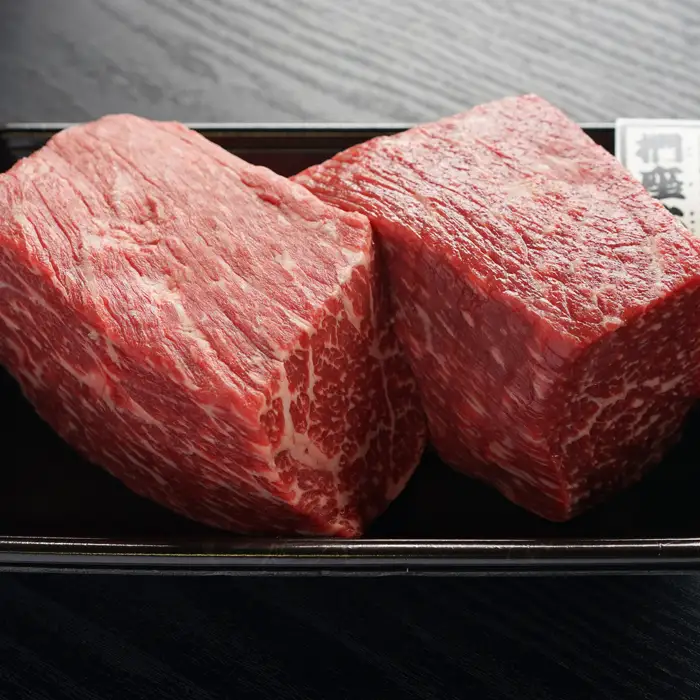 淡路椚座牛 赤身ブロック 700g（350ｇ×2）赤身