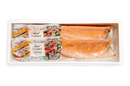 スモークサーモン2～3P(計400g)＆とろサーモンハラミ3～5枚(計1kg) A-09128
