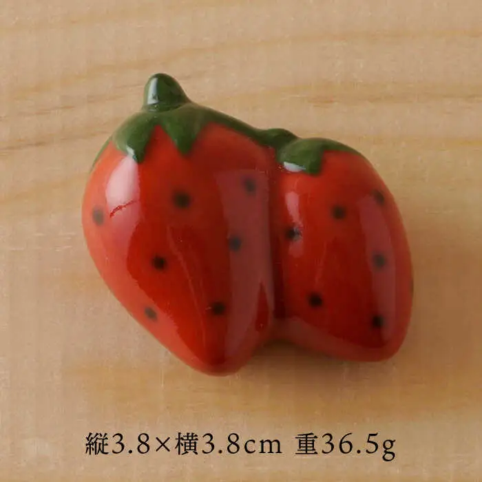 【波佐見焼】かわいい食べ物 箸置き 4種セット 食器【陶もと】[PE50]