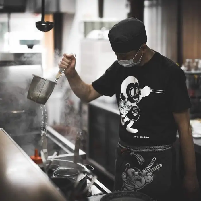 【お歳暮】日輪食堂のラーメン2種×2食 食べ比べ4食セット（鶏白湯・醤油豚骨）