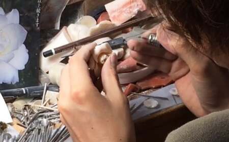 ダイヤ入り2wayピンクサンゴピアス［K18］【室戸市産珊瑚ピアス】