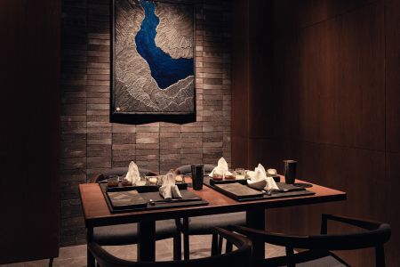 【麻布十番】Brochette KUSHIAGE TOKYO 特産品ディナーコース（串揚げ15本） 2名様（1年間有効） お店でふるなび美食体験 FN-Gourmet1050206