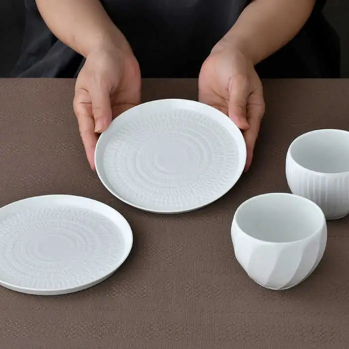 【波佐見焼】白磁手彫 ティータイム 4点セット 食器 皿【一真窯】[BB64] 波佐見焼