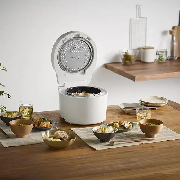 IH 炊飯器 3合 アイリスオーヤマ RC-ISA30-W ｜ 炊飯器