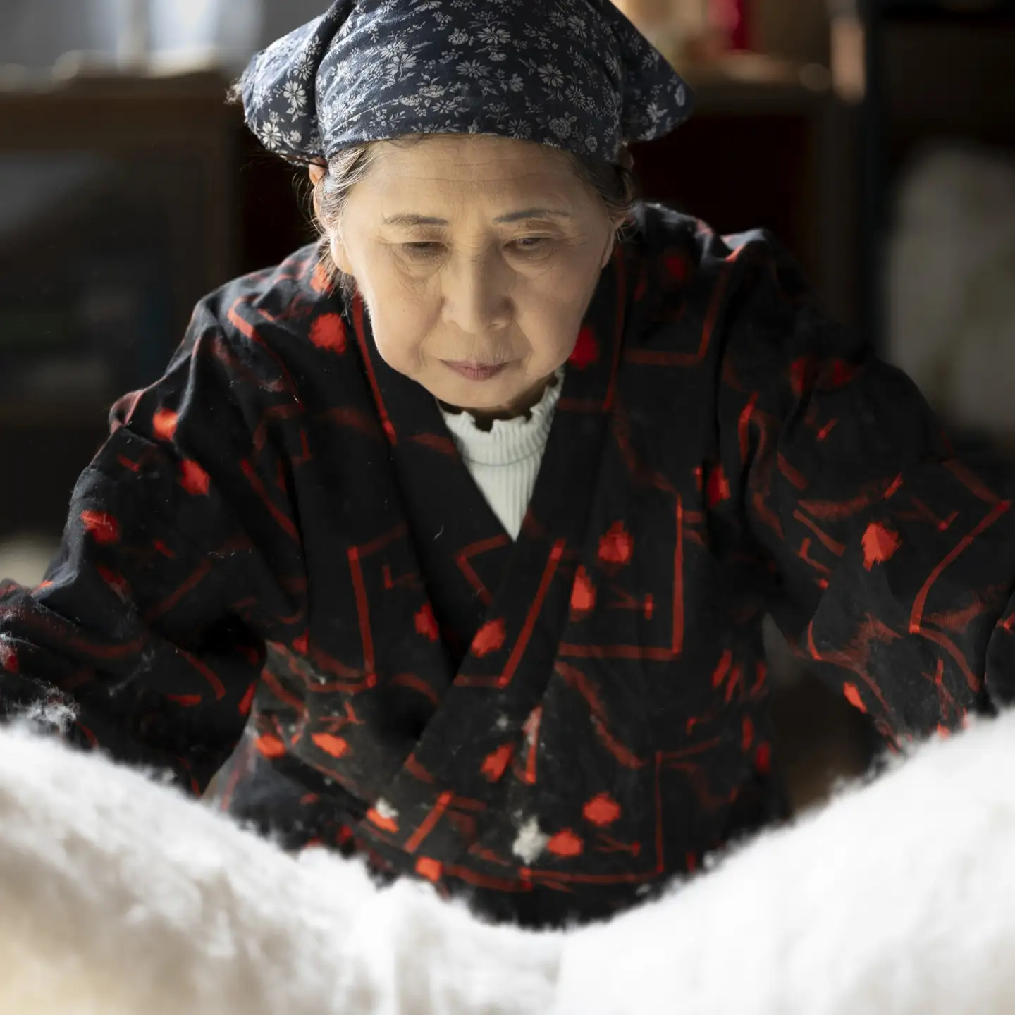 「現代の名工」「技能グランプリ・日本一」に輝く職人の手作りの眠りの質を！「名工の掛布団」3.3kg ふとん工房ねむねむ