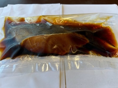 厚切りギンダラ食べ比べセット（西京漬：120g×5切・煮つけ：120g×5切） (a19-034)