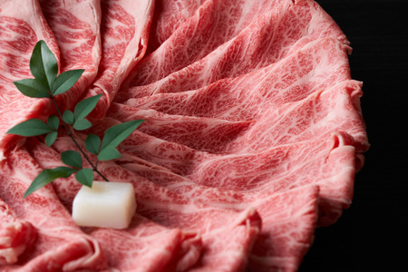 牛肉 【A4～A5】 博多和牛 肩ロース 600g しゃぶすき焼き用