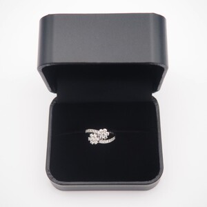 プラチナ 1.0ct フラワーダイヤモンド リング　HR-009428