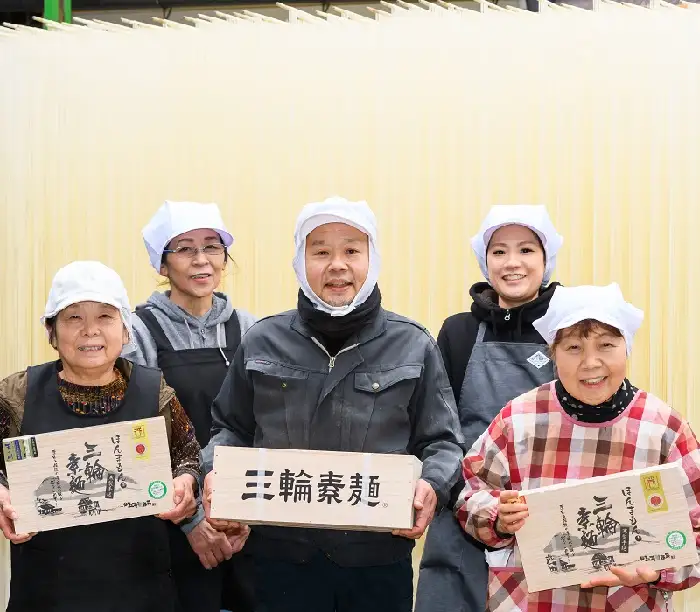 C-2.【無添加そうめんは理屈抜きの美味】ほんまもんの三輪素麺 9kg 徳用木箱