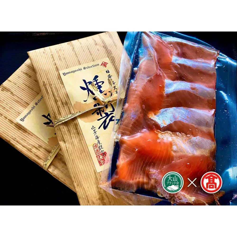 海鮮丼・くんせいの詰め合わせ！(づけ丼×2本・昆布じめ丼×3本・くんせい×2本)【T-BP2】【大山ブランド会】 【鳥取県 境港市】