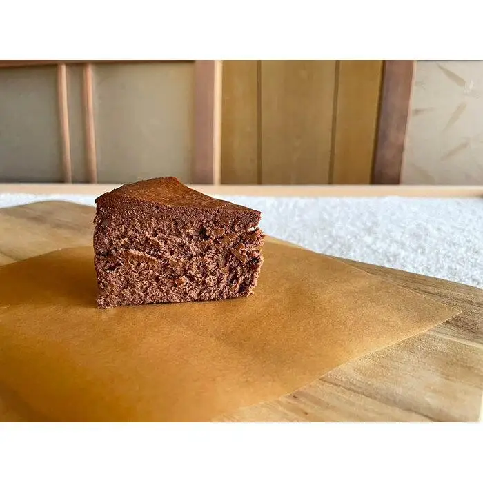 【京都チーズケーキ博物館】カマンベールのニューヨークチーズケーキ（カカオ）