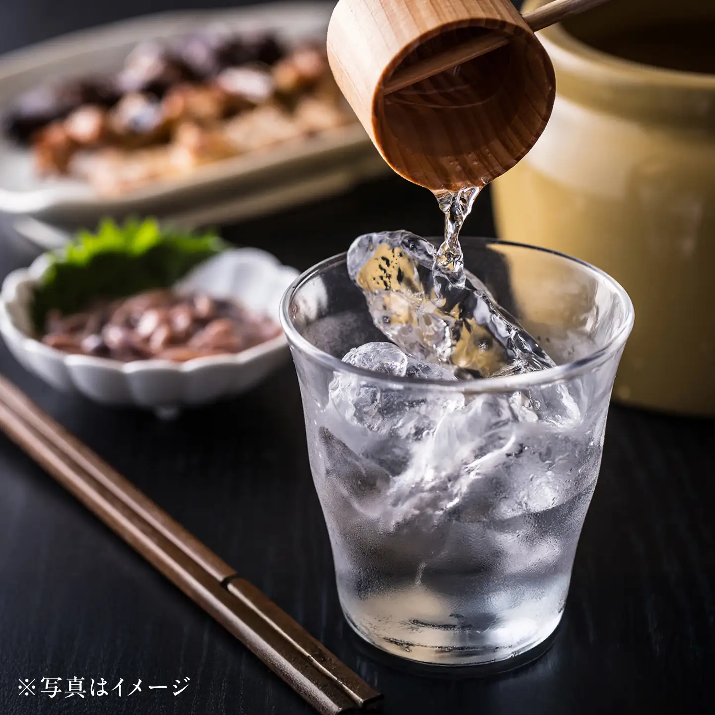銀杏焼酎 藤九郎（720mL）2本セット / 米焼酎 本格焼酎 地酒 晩酌 四合瓶 / 稲沢市 / 合同会社祖父江商工販売 [BMBC007]