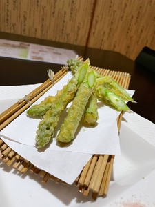 味はそのまま訳あり 森のアスパラ 800g (料理王国100選入賞 2021) アスパラ アスパラガス 規格外品 訳あり 佐賀県 太良町 LA1