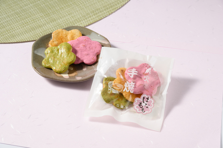 はなももせんべいミックス（3枚入り×10袋） | 煎餅 和菓子 せんべい センベイ 菓子 おやつ お茶請け 手焼き 手作り 詰合せ 詰め合わせセット 食べ比べ 花桃 3種 工場直送 老舗 茨城県 古河市 _DU07
