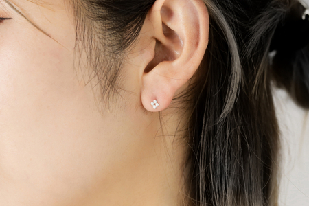 【プラチナ】トータル0.04ct ダイヤモンドピアス/No.109