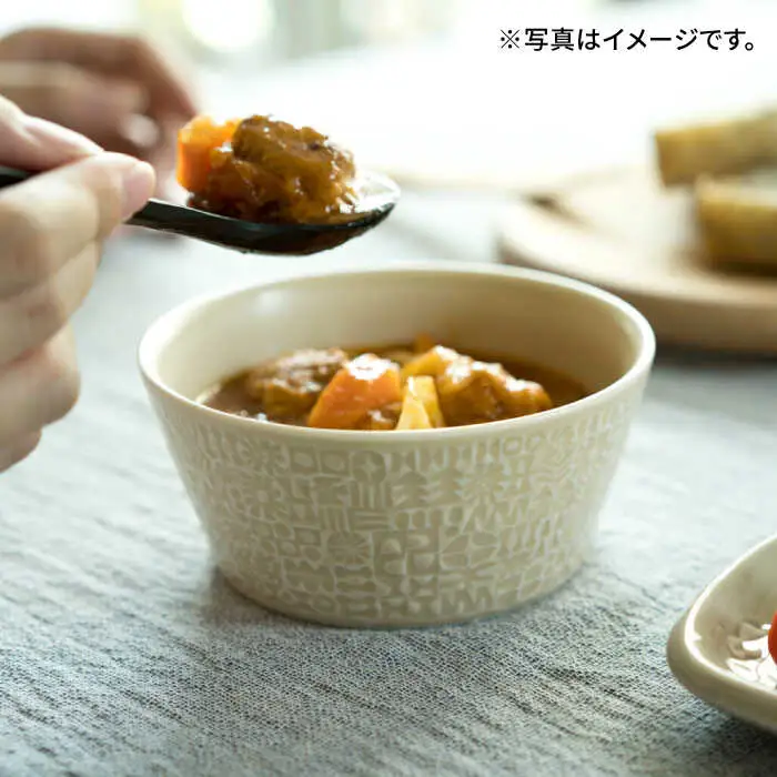 【波佐見焼】PATTERNED BOWL ペア 2点セット ecru + greige 【BIRDS’ WORDS】[CF077]