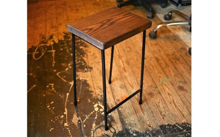 鉄職人の作る素朴なスツール（ばすぷすん工房） スツール チェア 椅子