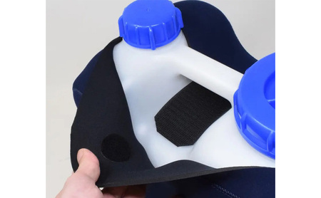 サーフィン ポリタンクカバー・Iwatani製タンクセット ダブサーフィングウェットスーツ セット カバー ポリタンク 10L ウェット素材 保温性 伸縮 ブラック 黒 ネイビー 平塚市 神奈川県 ブラック